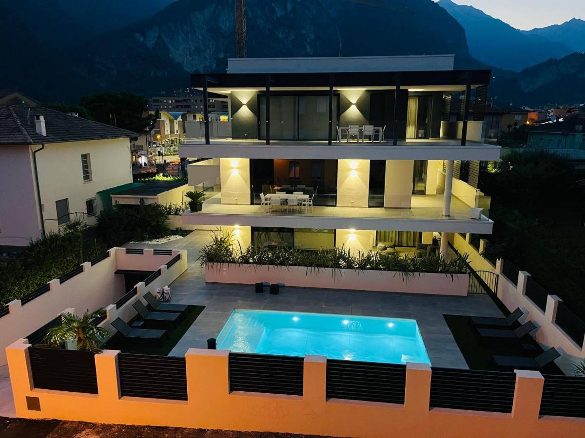 Ad Suite Apartment ريفا ديل غاردا المظهر الخارجي الصورة